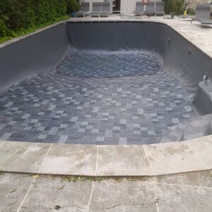 Révolution piscine + création d'un escalier intérieur 17.41.07 (1)