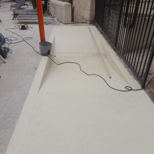 Révolution piscine + création d'un escalier intérieur 17.41.08 (5)