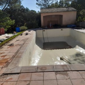 Rénovation de terrasse, d'une maison individuelle, pose de carrelage sur plot grands formats 120cm x 60cm 2