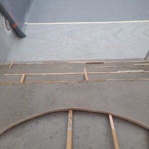 Rénovation d'une piscine + Création d'un pédiluve 17.34.43