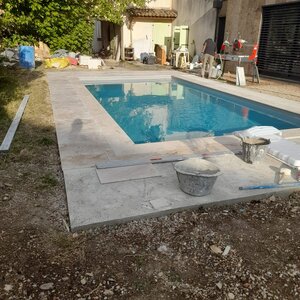 Réalisation de la pose des paves autobloquant sur sable 2024-10-13 at 14.49.42