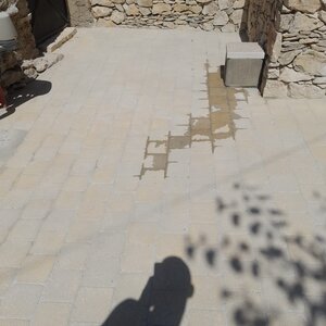 Pose de clôture souple, sur mur de clôture 2024-10-13 at 14.44.09 (1)