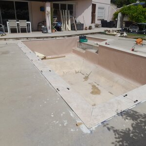 Création d'une terrasse tours de piscine 2024-10-13 at 14.08.47 (1)