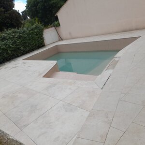 Création d'une terrasse tours de piscine 2024-10-13 at 14.08.47