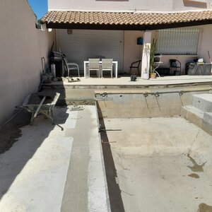 Création d'une terrasse tours de piscine 2024-10-13 at 14.08.48 (2)