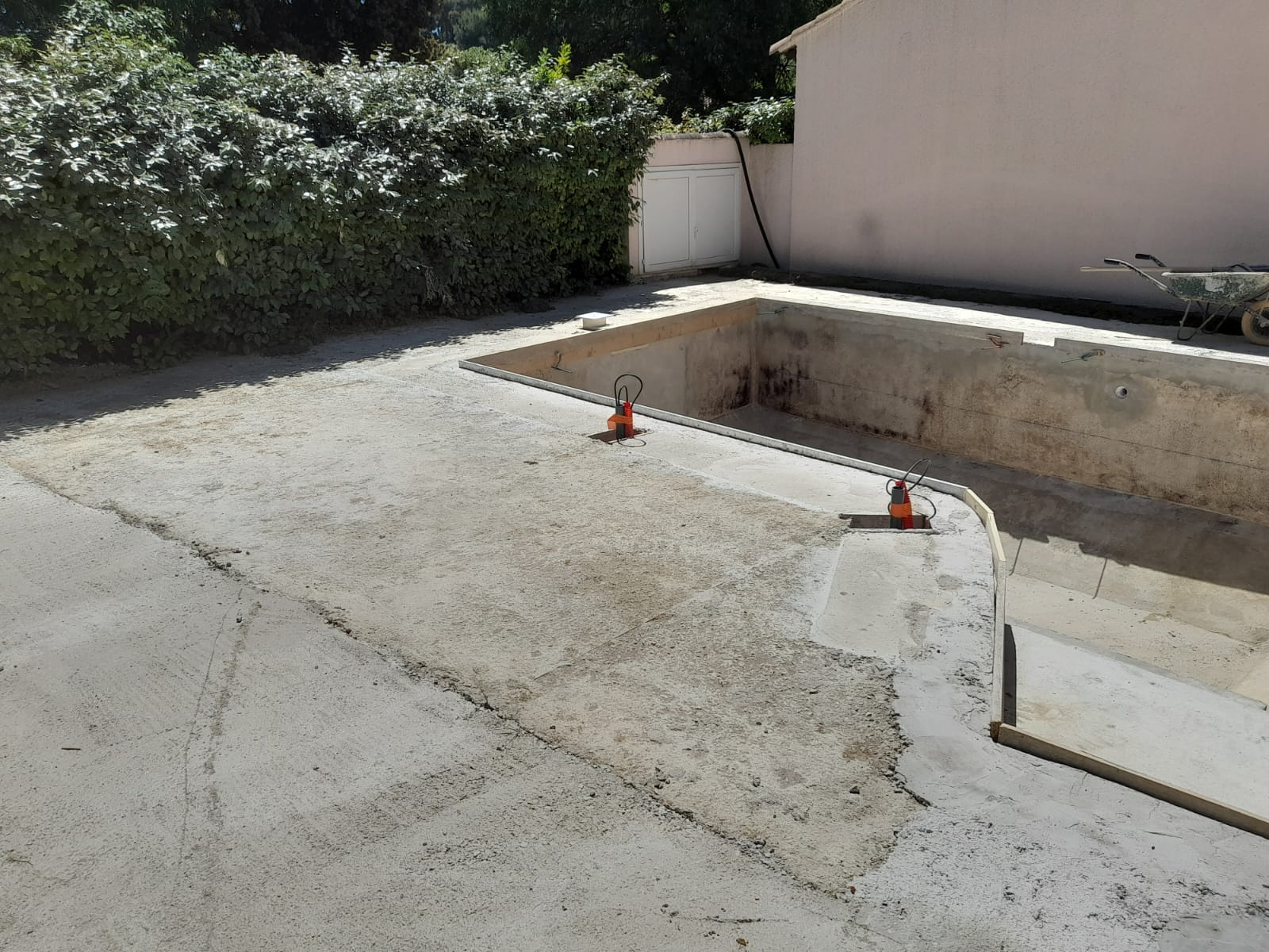 Création d'une terrasse tours de piscine 2024-10-13 at 14.08.48 (5)