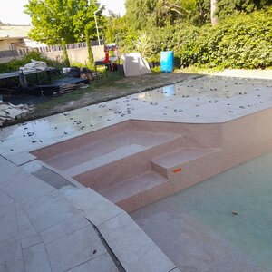 Création d'une terrasse tours de piscine 2024-10-13 at 14.08.48