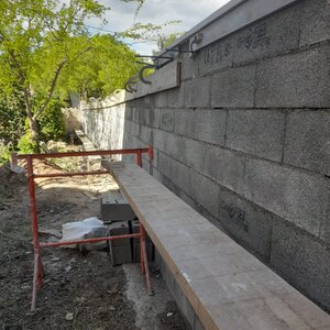 Création d'un mur de clôture + ravalement de mur existant 17.41.26 (1)