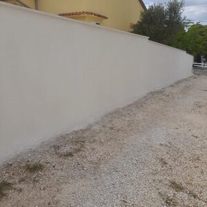 Création d'un mur de clôture + ravalement de mur existant 17.41.27 (5)
